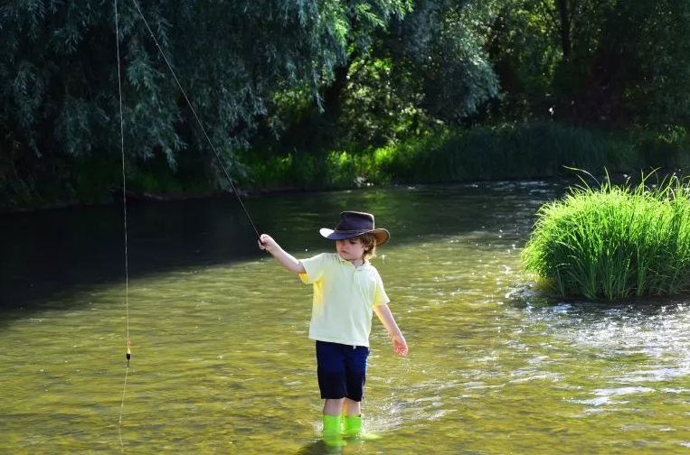 BEST FLY FISHING RODS FOR KIDS