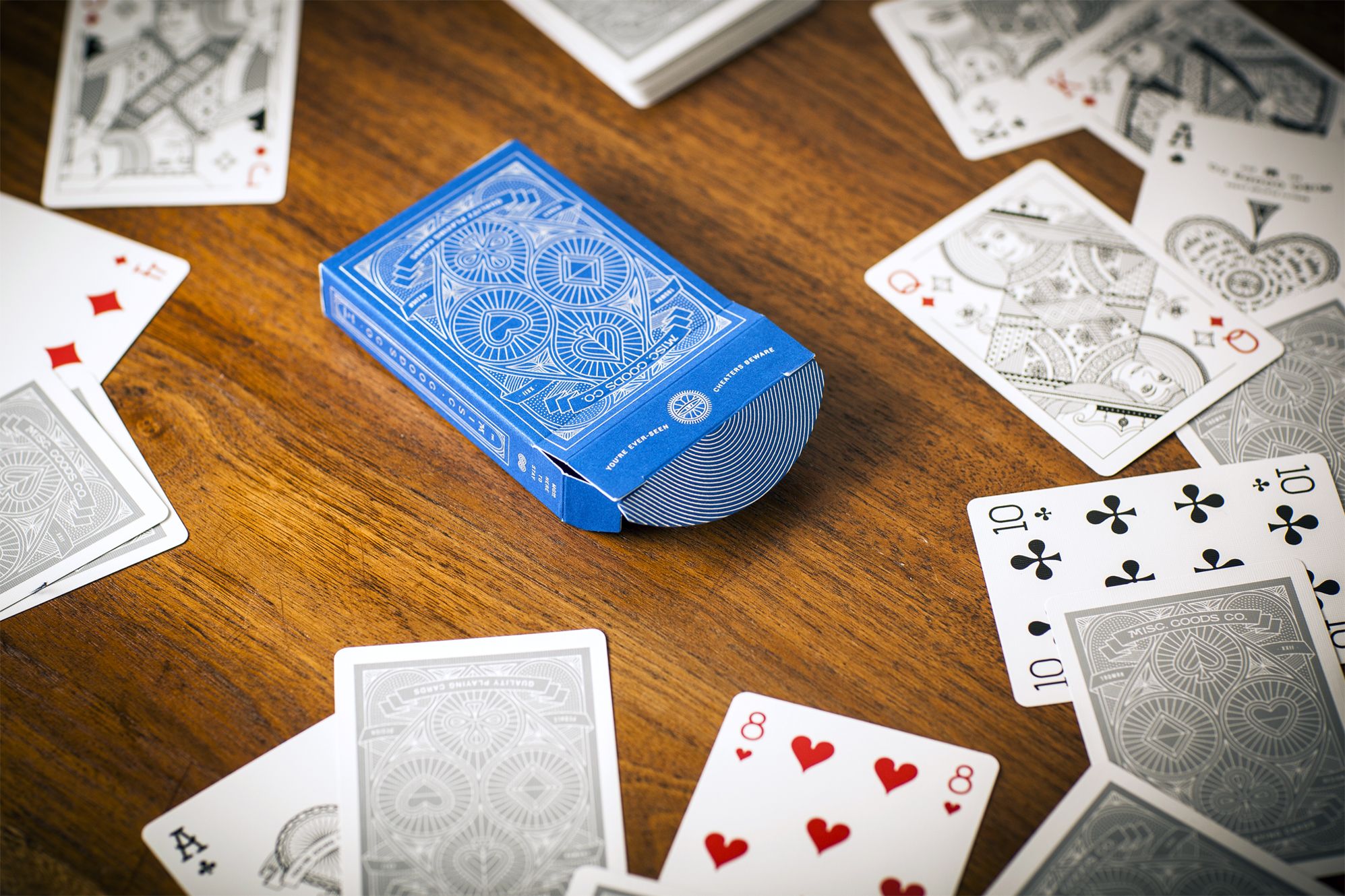 A image of playing card boxes wholesale